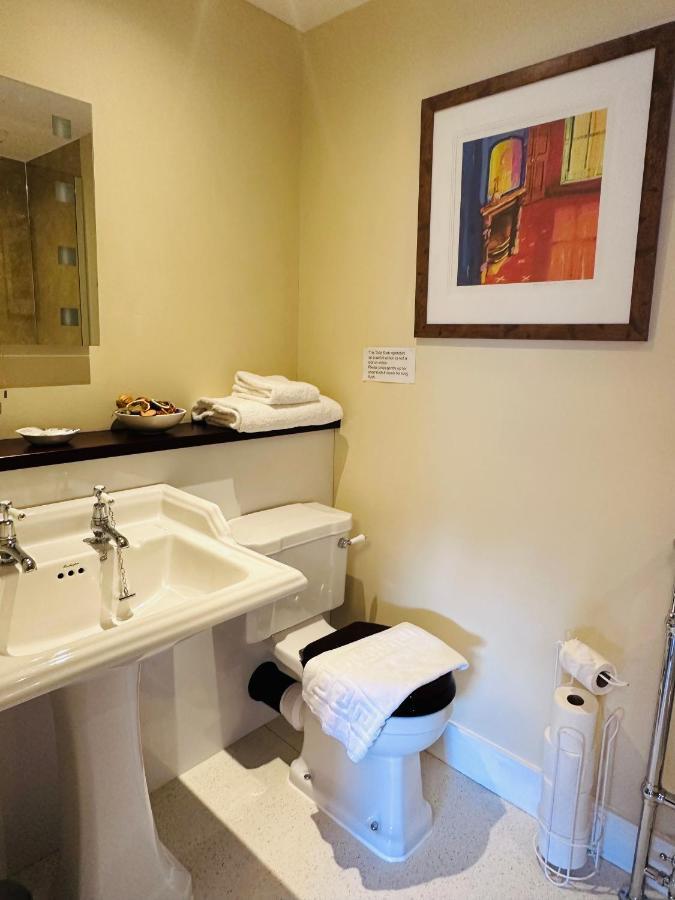 Porters Coffee Shop And B&B Helmsley Esterno foto